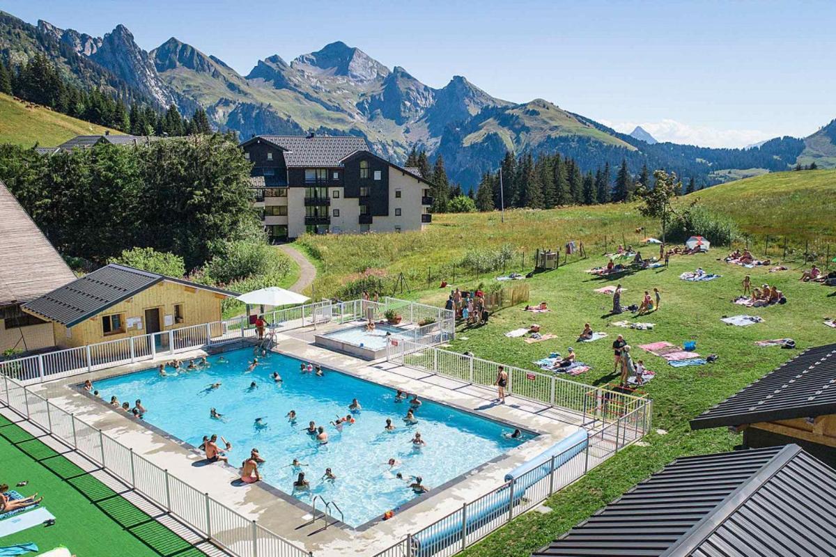 Appartement Au Coeur Des Aravis Manigod Esterno foto